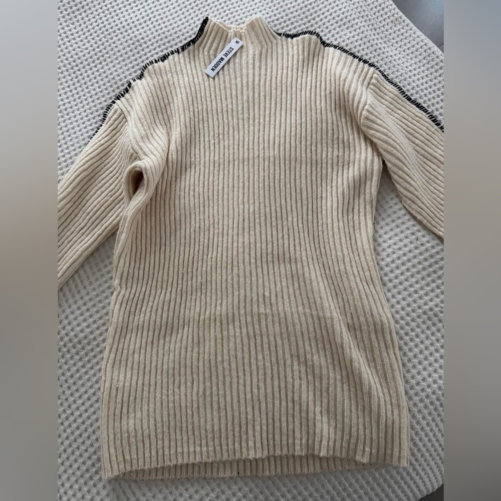 Steve Madden Ivory Knit Dress with Black Accents - Picture 2 of 6